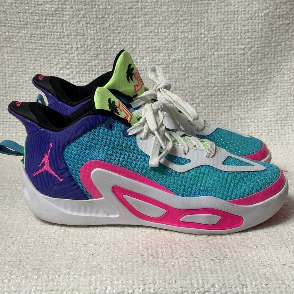 Nike Jordan Tatum 1 Basketball Shoes Youth Size 5.5Y Pink Wave Runner FV0172 400